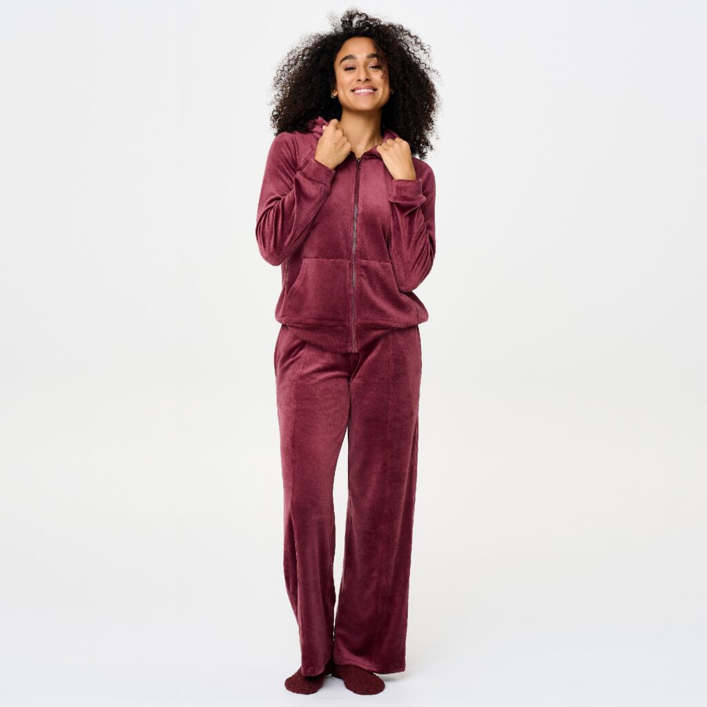 8605 Velvet homewear Set